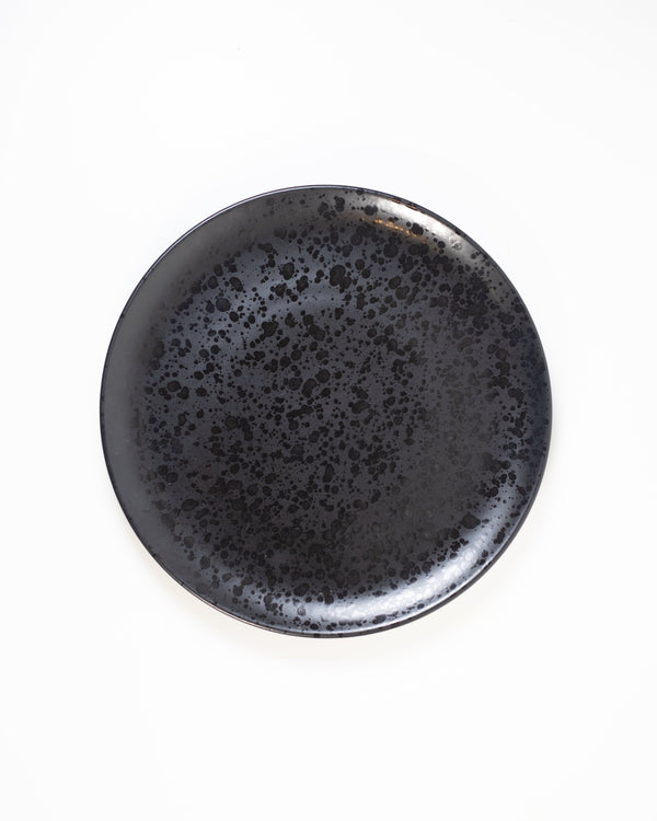 Pearl Dinner Plate | Rent | Black